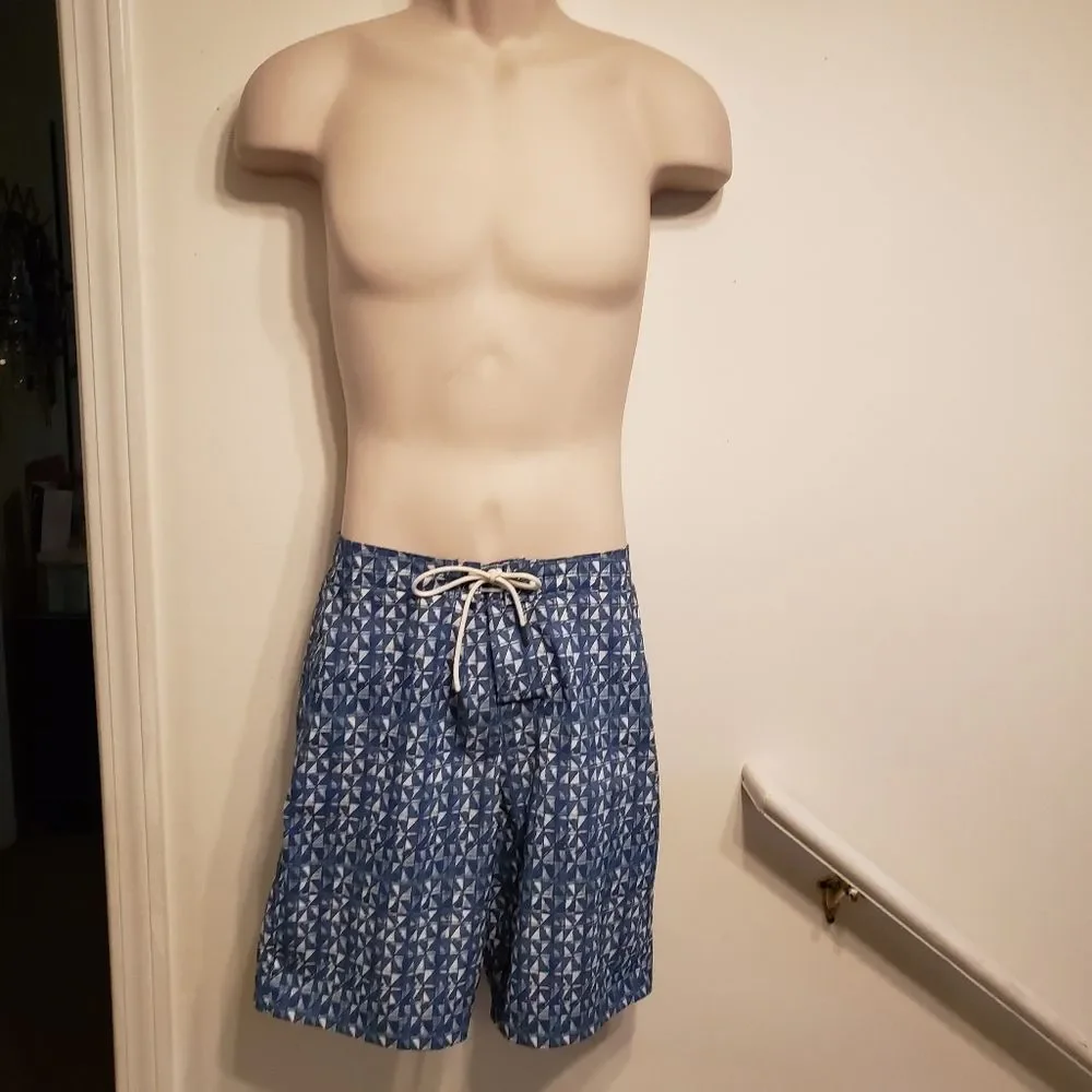 Mens size 26 Abercrombie swim‎ trunks